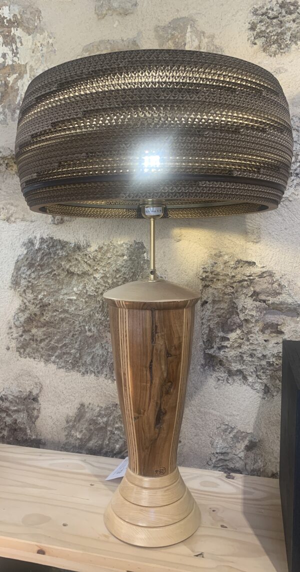 Lampe à poser Noyer du Perigord etFrêne